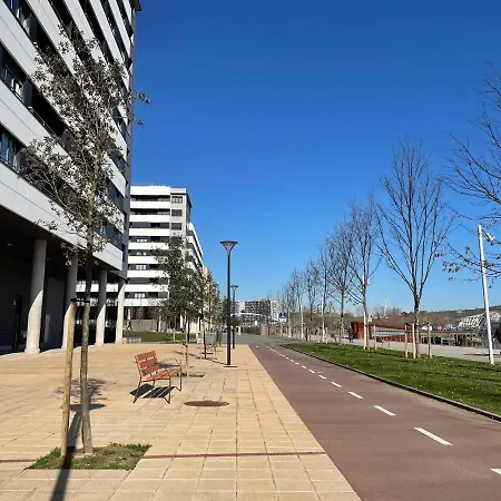 Gran Bilbao Xi With Parking By Aston * Baracaldo