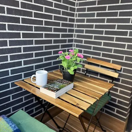 Gran Bilbao Xi With Parking By Aston