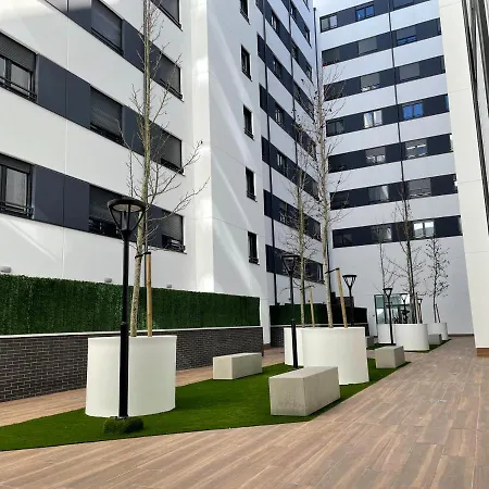 Gran Bilbao Xi With Parking By Aston Apartment