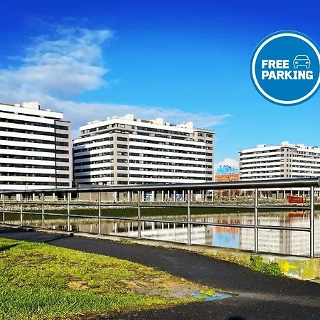 Gran Bilbao Xi With Parking By Aston *