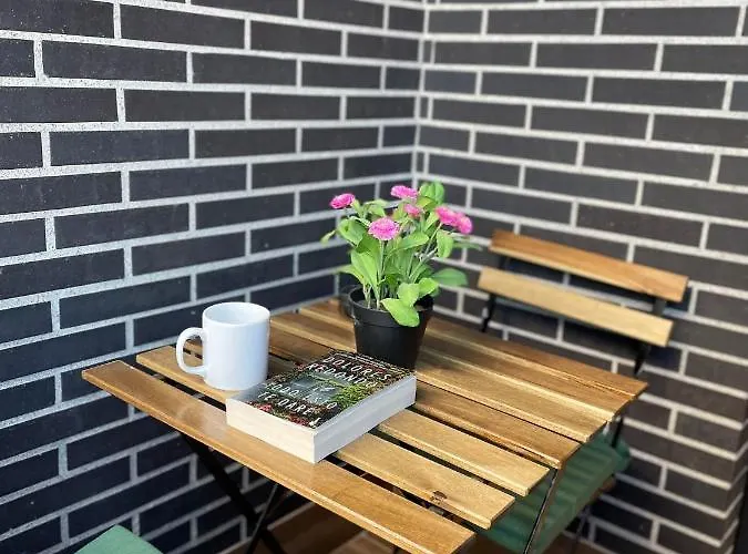 Gran Bilbao Xi With Parking By Aston