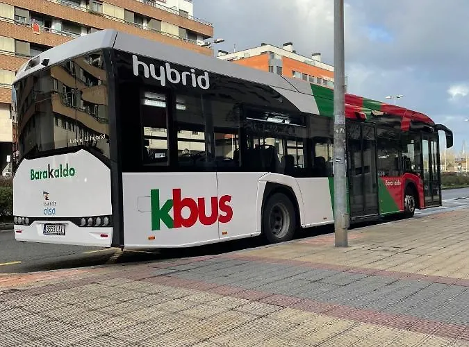 Gran Bilbao Xi With Parking By Aston Apartment