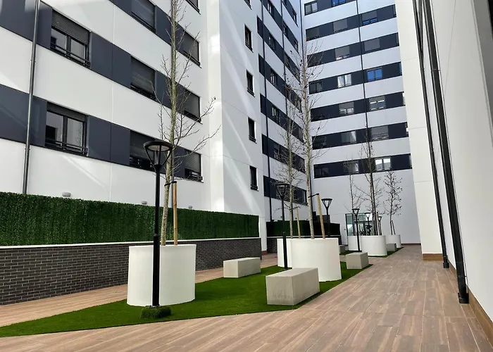 Gran Bilbao Xi With Parking By Aston Apartment