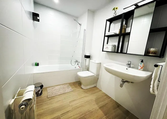 Gran Bilbao Xi With Parking By Aston * Barakaldo